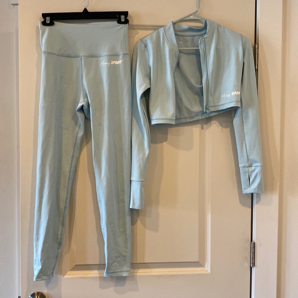 Missy Sport legging and crop jacket